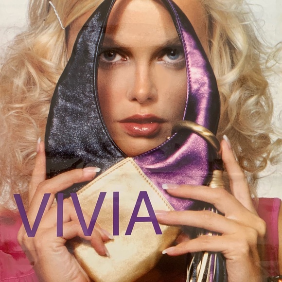 VTG Vivia fringe keyring (NWOT!) - Picture 4 of 4